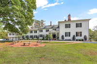 Beautiful Private Summerfield Estate Awaits Your Stay Residence Accommodation Ohio