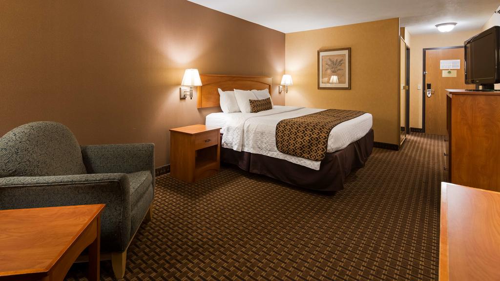 Best Western Plus North Canton Inn & Suites - thumb 2