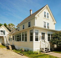 Between the Breezes - Accommodation Ohio