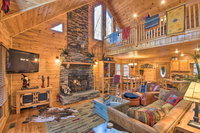 Blue Ridge Mtn View Getaway with Hot Tub  Fire Pit Accommodation Ohio