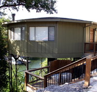 Bluff Side Bungalow on Lake Travis pool  hot tub next to marina 9 - Accommodation Ohio