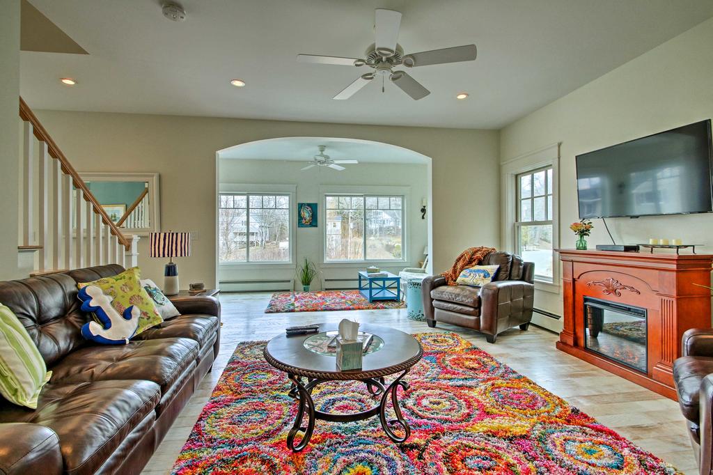 Boothbay Harbor Beach House By Park & Restaurants! - thumb 3