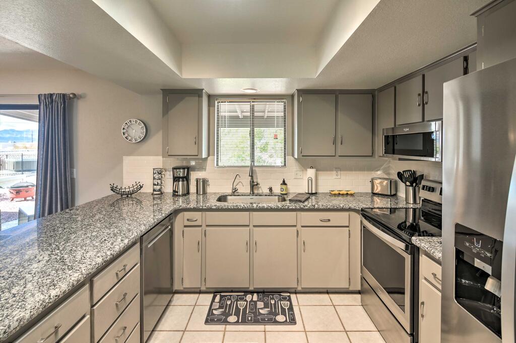 Bright Secluded Home 3Mi To Lake Havasu State Park - thumb 1