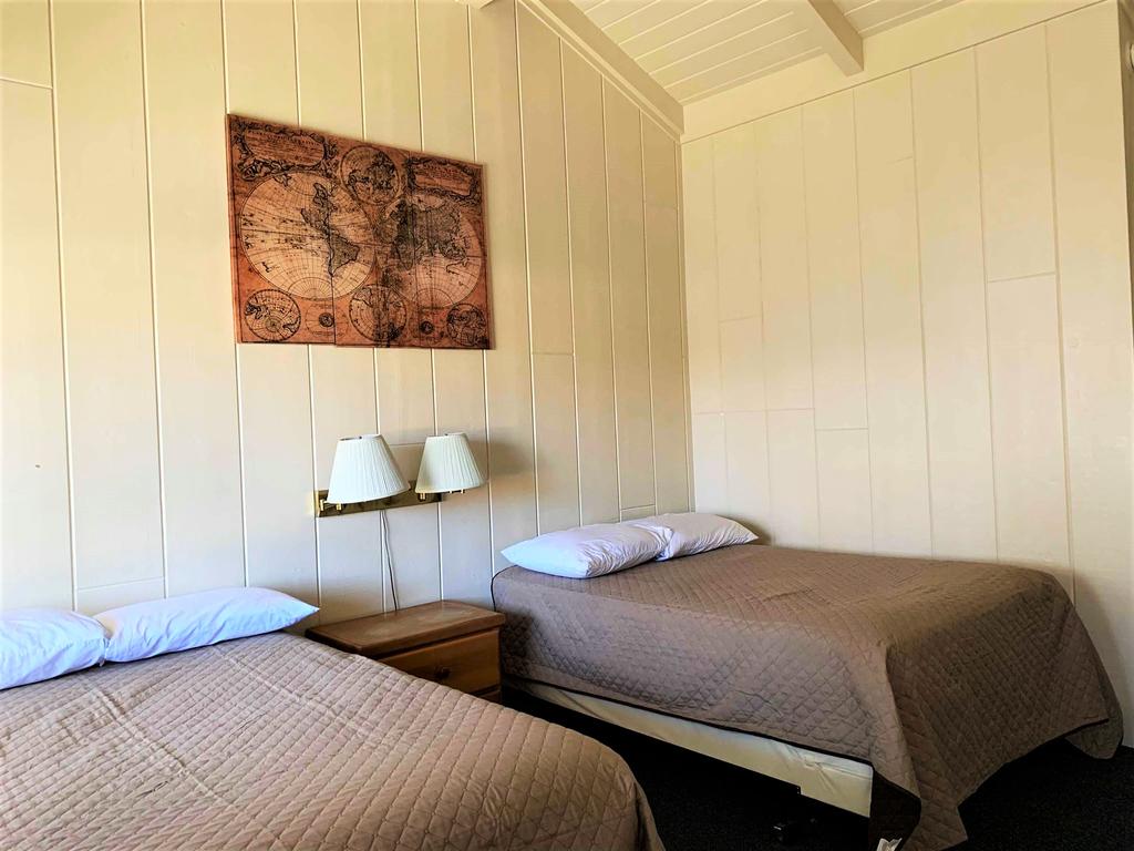 Bristlecone Motel - thumb 2