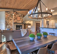 Cabin with Mtn View and Hot Tub by Continental Golf! - Accommodation Ohio