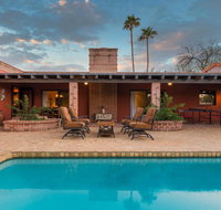 Camelback - La Casona - Accommodation Ohio