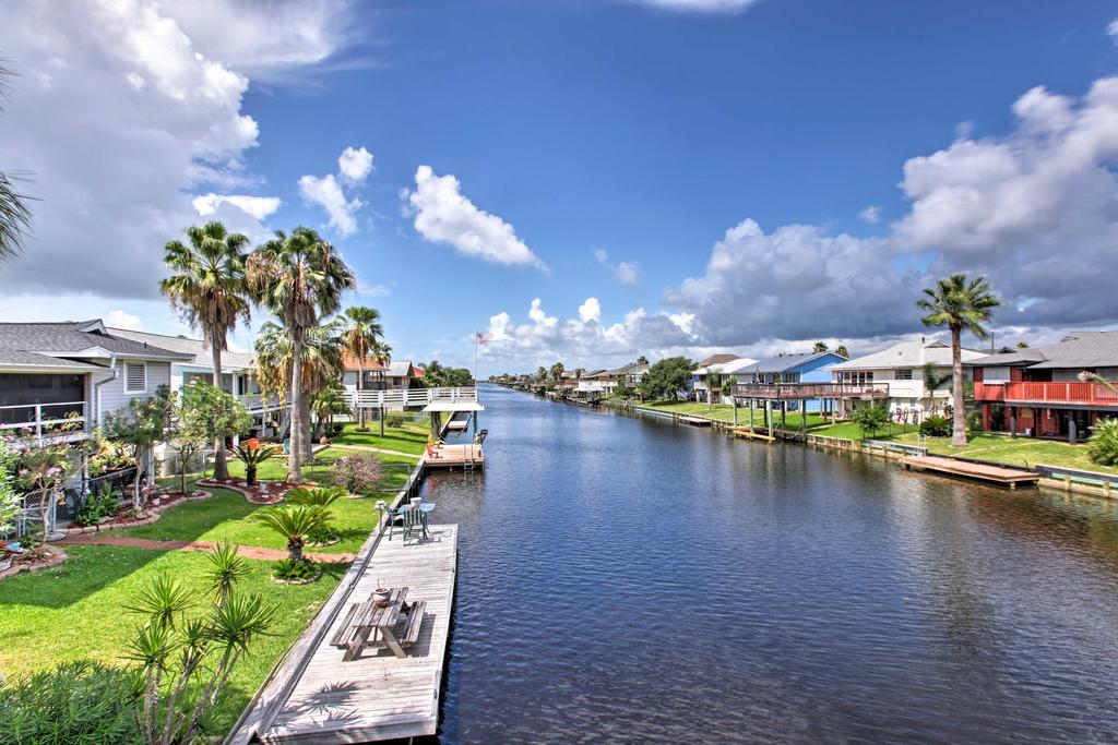 Canalfront Bayou Vista Home With Pool Access & Deck! - thumb 1