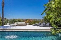 Canyon Home with Impressive Views and Backyard Accommodation Ohio