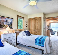 Cedar Cottage, Private Beach on Lake Leelanau - Accommodation Ohio