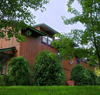 Cedar House Inn  Yurts - Accommodation Ohio