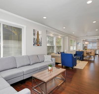 Centrally Located Luxury Craftsman Home w/ Garage! - Accommodation Ohio