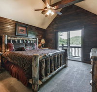 Chalet Luxury Lakefront Villa 5 - Accommodation Ohio