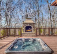 Champagne Chalet by Escape to Blue Ridge - Accommodation Ohio