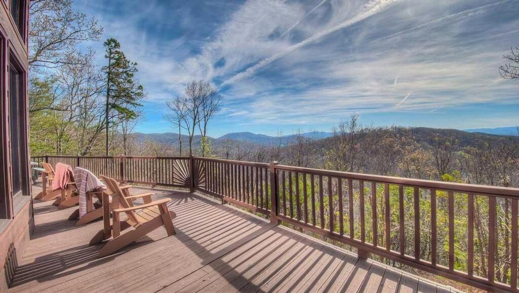 Champagne Chalet By Escape To Blue Ridge - thumb 2