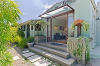 Charming 3 Bedroom Venice Bungalow Accommodation Ohio