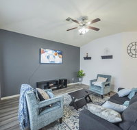 Chateau Cypress- TownLake Newly Renovated - Accommodation Ohio