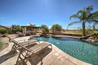 Chic Maricopa Golf Course Escape with Outdoor Oasis Accommodation Ohio
