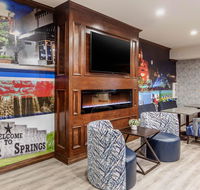 Clarion Pointe Sulphur Springs - Accommodation Ohio