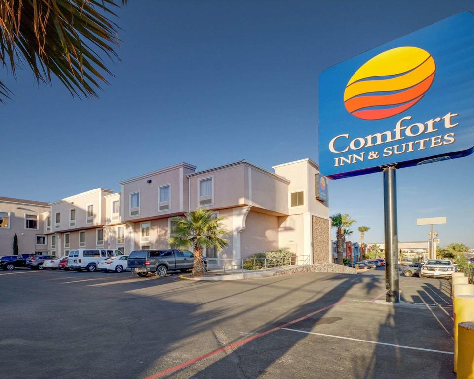 Comfort Inn & Suites I-10 Airport - thumb 0