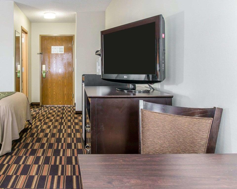 Comfort Inn Maumee - Perrysburgh Area - thumb 2