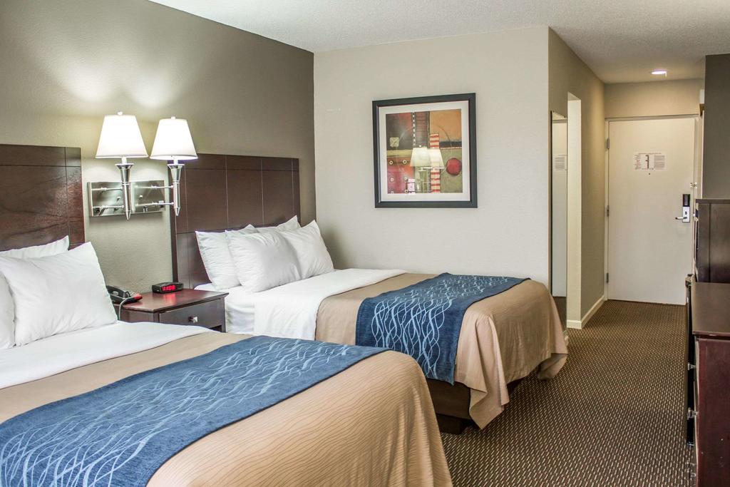 Comfort Inn Sandusky - thumb 1