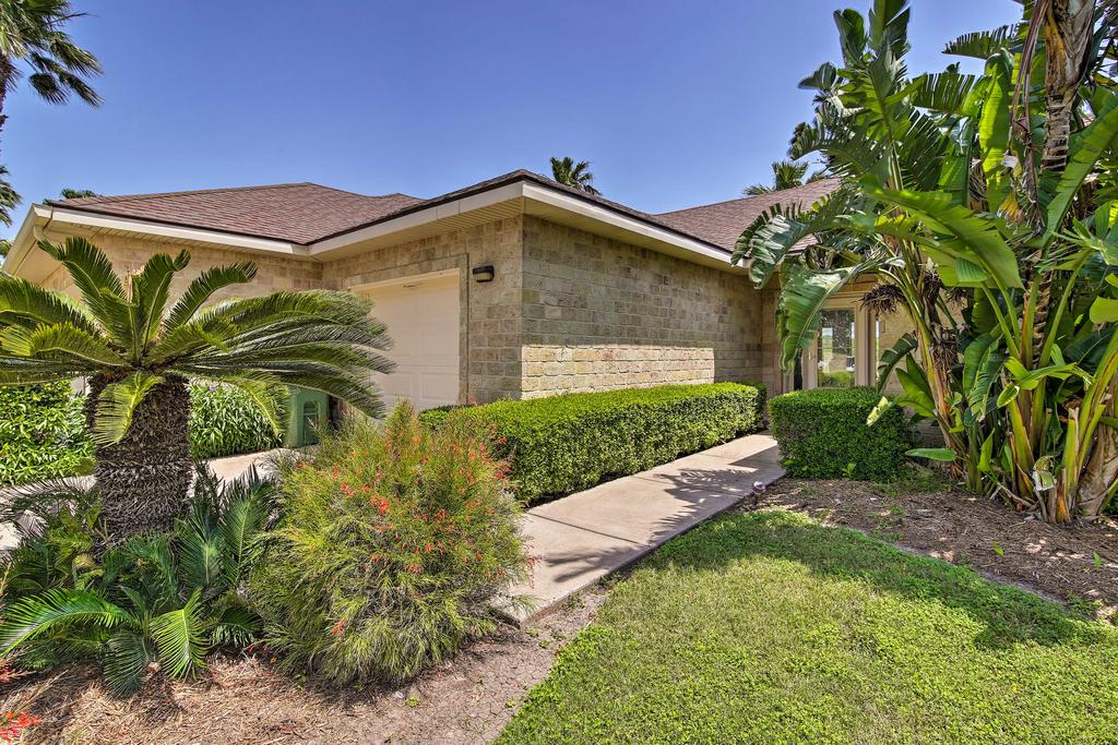 Condo On Golf Course 10 Mi To South Padre Island! - thumb 3