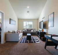 Coral Ridge 4182 PS4, GAMES, EXTRA ACCOMMODATIONS, AND MORE! - Accommodation Ohio