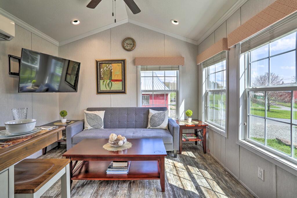 Country Cottage With Private Deck, Near Skiing! - thumb 1