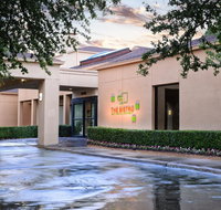 Courtyard by Marriott Dallas Richardson at Spring Valley - Accommodation Ohio