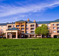 Courtyard Dallas Richardson at Campbell - Accommodation Ohio