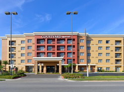 Courtyard Laredo