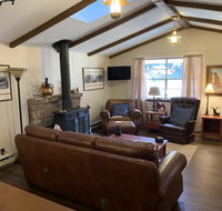 Cozy Bear in the Upper Valley - Accommodation Ohio
