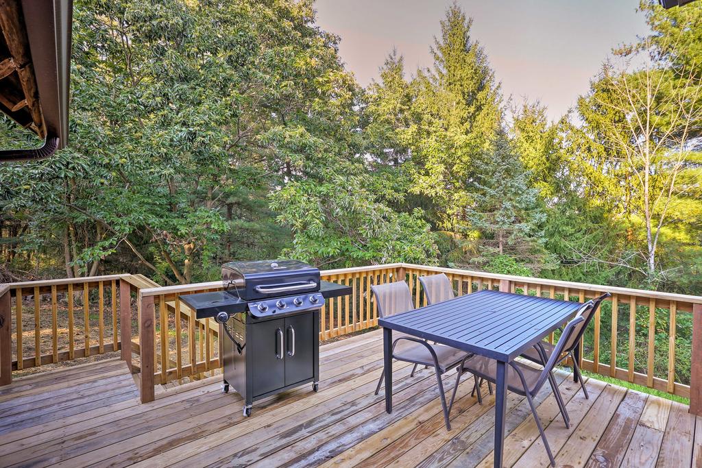 Cozy Cabin With Deck, Hot Tub & Pond By Hocking Hills - thumb 2
