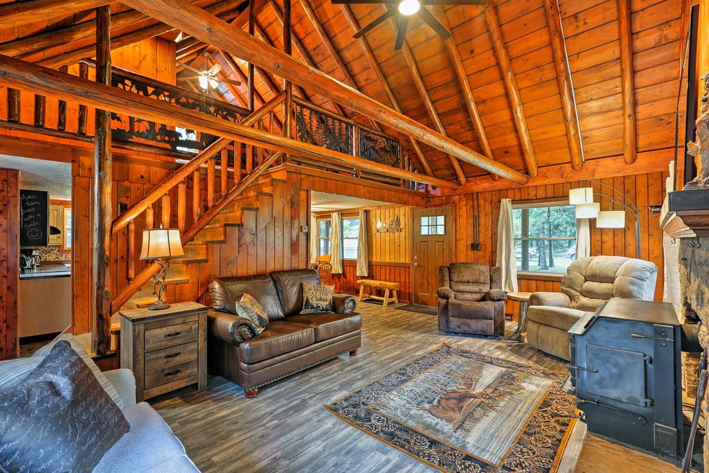Cozy Cabin With Deck, Hot Tub & Pond By Hocking Hills - thumb 1