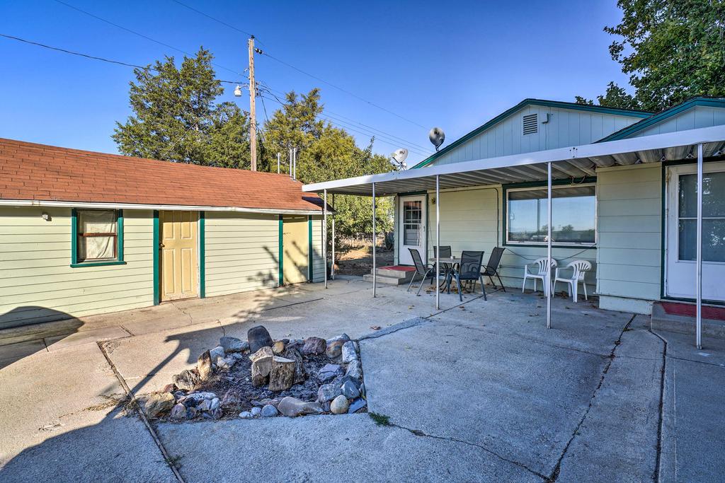 Cozy Country Farmhouse W/Fire Pit-15 Min. To Boise - thumb 2