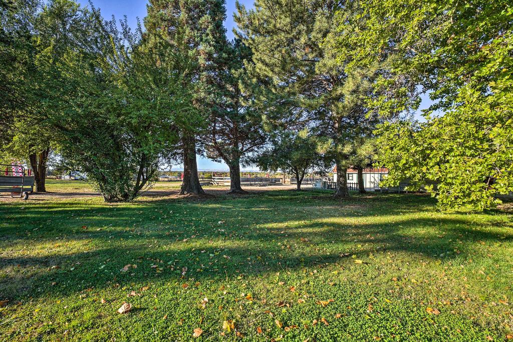 Cozy Country Farmhouse W/Fire Pit-15 Min. To Boise - thumb 1