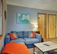 Cozy Juneau Apt Minutes to Mendenhall Glacier - Accommodation Ohio