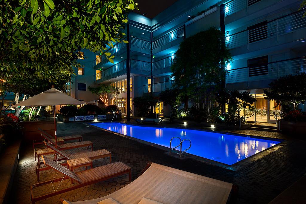 Cupertino Hotel - thumb 3