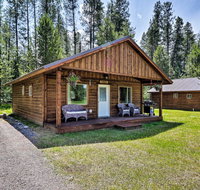 Custom Cabin with Grill - 6 Miles to West Glacier! - Accommodation Ohio