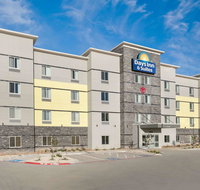 Days Inn  Suites by Wyndham Lubbock Medical Center - Accommodation Ohio