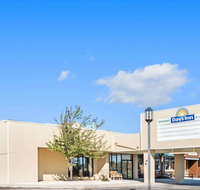 Days Inn by Wyndham Henrietta/Rochester Area - Accommodation Ohio