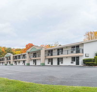 Days Inn by Wyndham Lenox MA - Accommodation Ohio