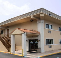 Days Inn by Wyndham Long Island/Copiague - Accommodation Ohio