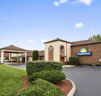 Days Inn by Wyndham Middletown - Accommodation Ohio