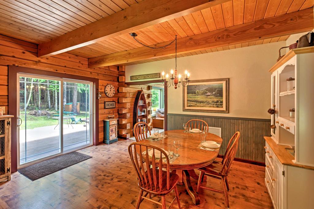 Delightful Home On 10 Acres - 10 Mins To La Push! - thumb 3