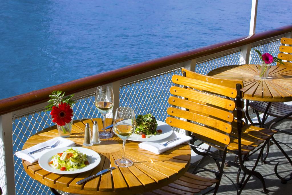 Delta King Hotel - thumb 2