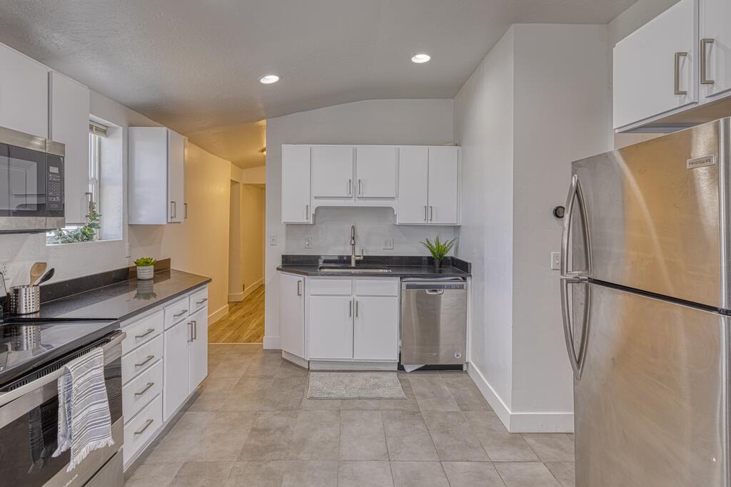 Downtown Salt Lake City Renovated - Temple Square, Vivint Arena, City Creek, Salt Palace - thumb 2