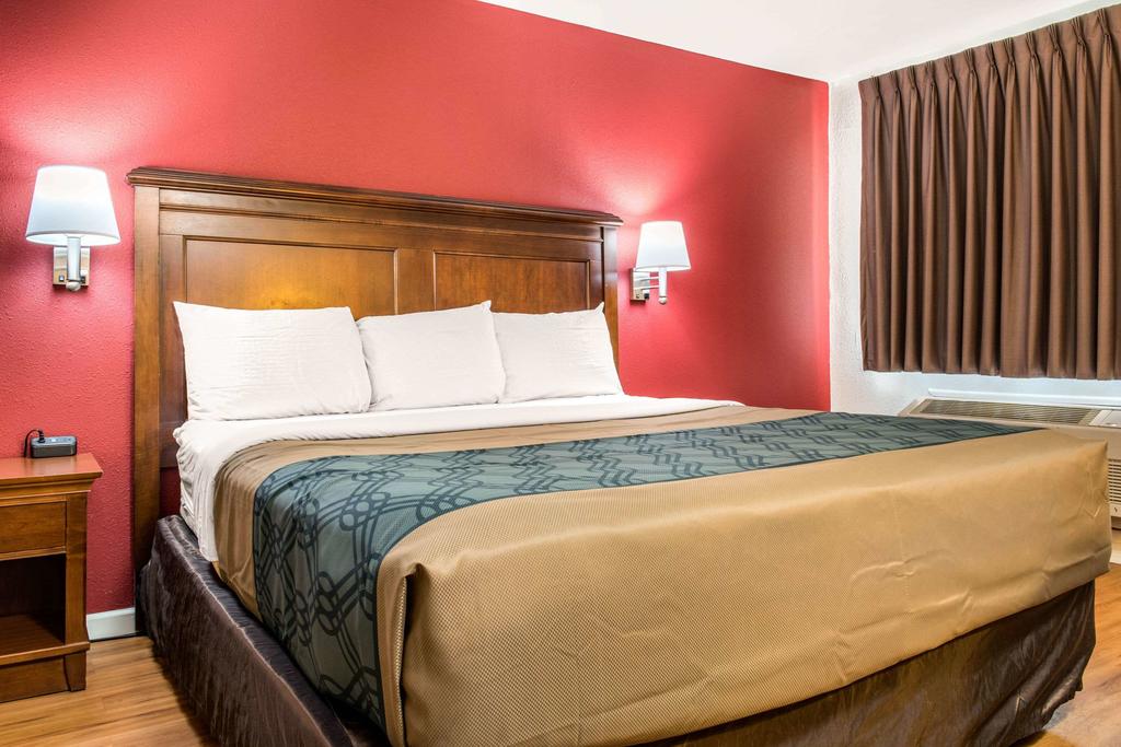 Econo Lodge Findlay - thumb 2