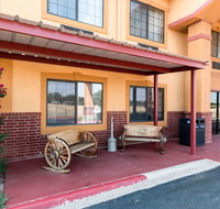 Econo Lodge Lubbock I-27 - Accommodation Ohio