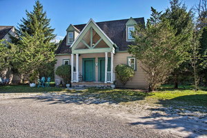 Event Friendly Mansfield Studio Cottage With Fire Pit